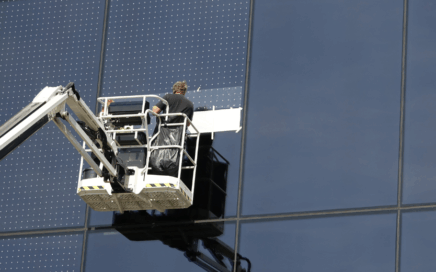 Futurium Berlin wird mit SEEN Vogelschutzmarkierungen ausgestattet