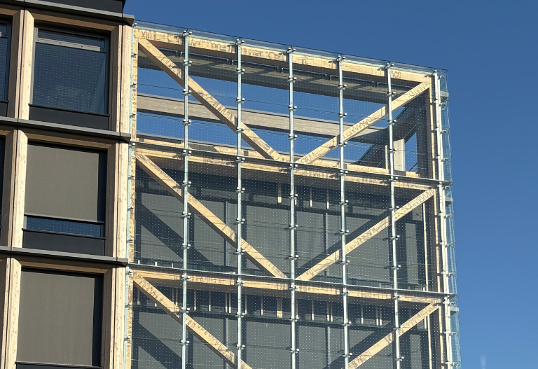 Saflex™ FlySafe™ 3D - Vogelschutzmarkierungen am S111 in Stuttgart
