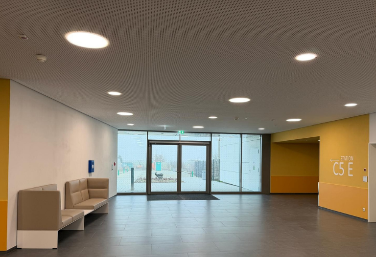 Saflex™ FlySafe™ 3D - Vogelschutzmarkierungen Bezirkskrankenhaus Mainkofen