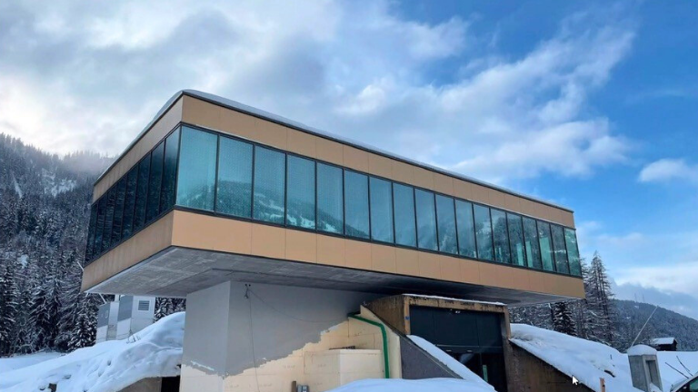 Saflex™ FlySafe™ 3D - Vogelschutzmarkierungen Nordisches Skizentrum Goms